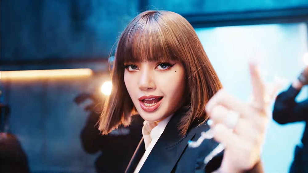 ลิซ่า LISA BLACKPINK LALISA