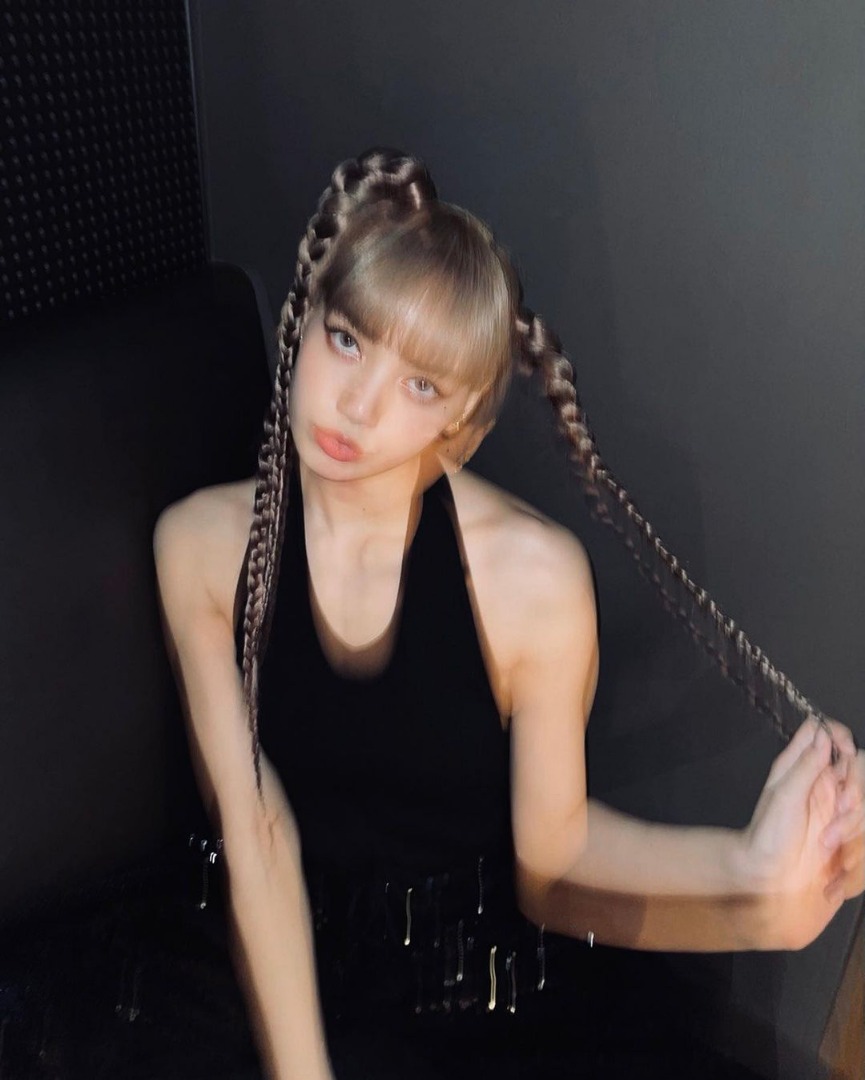 LISA ลิซ่า BLACKPINK