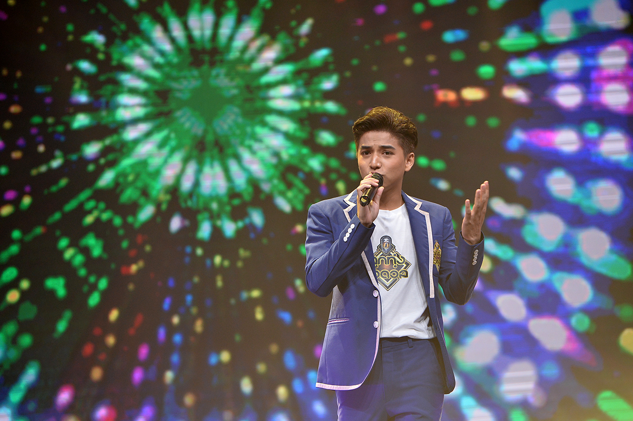 ลูกทุ่งไอดอล