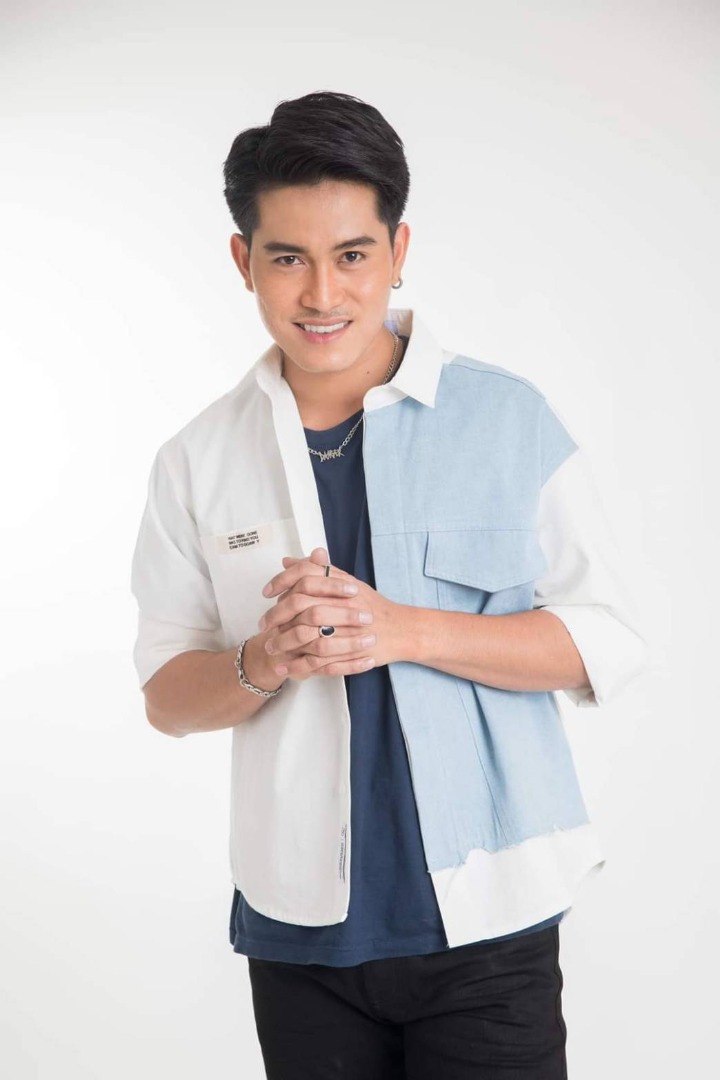 สอง ภูตะวัน 