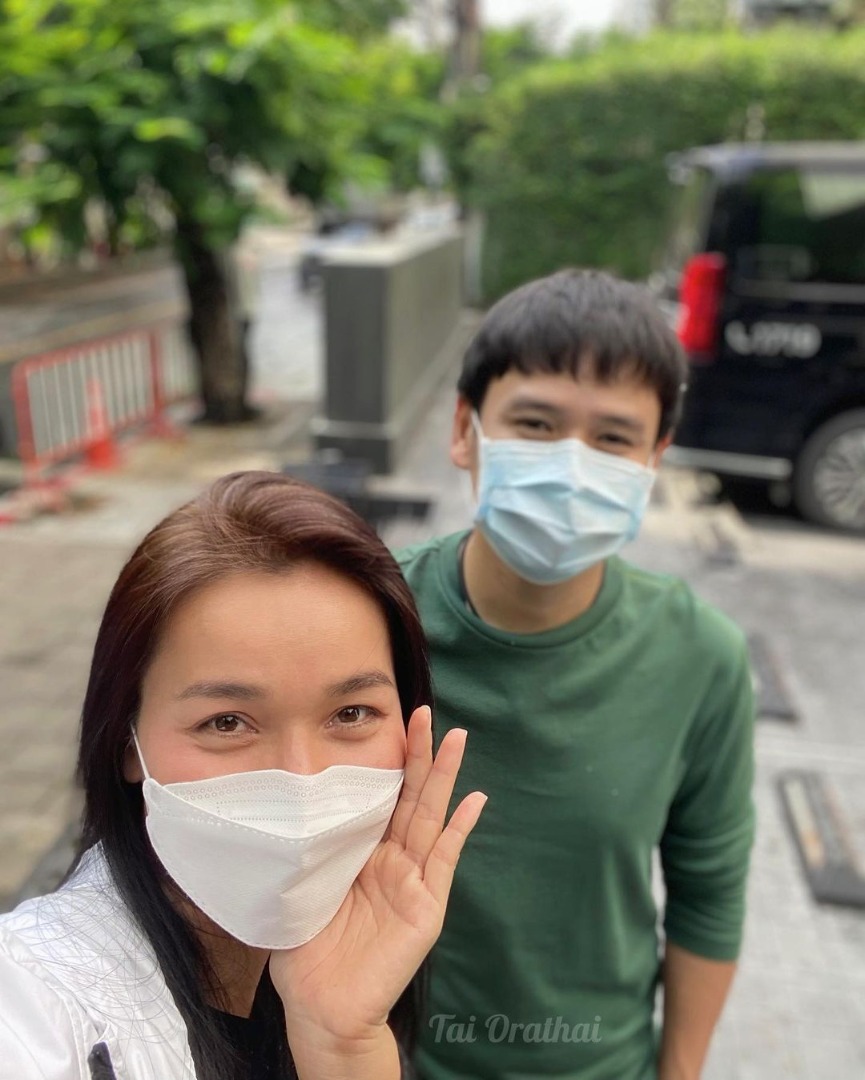 ต่าย อรทัย 