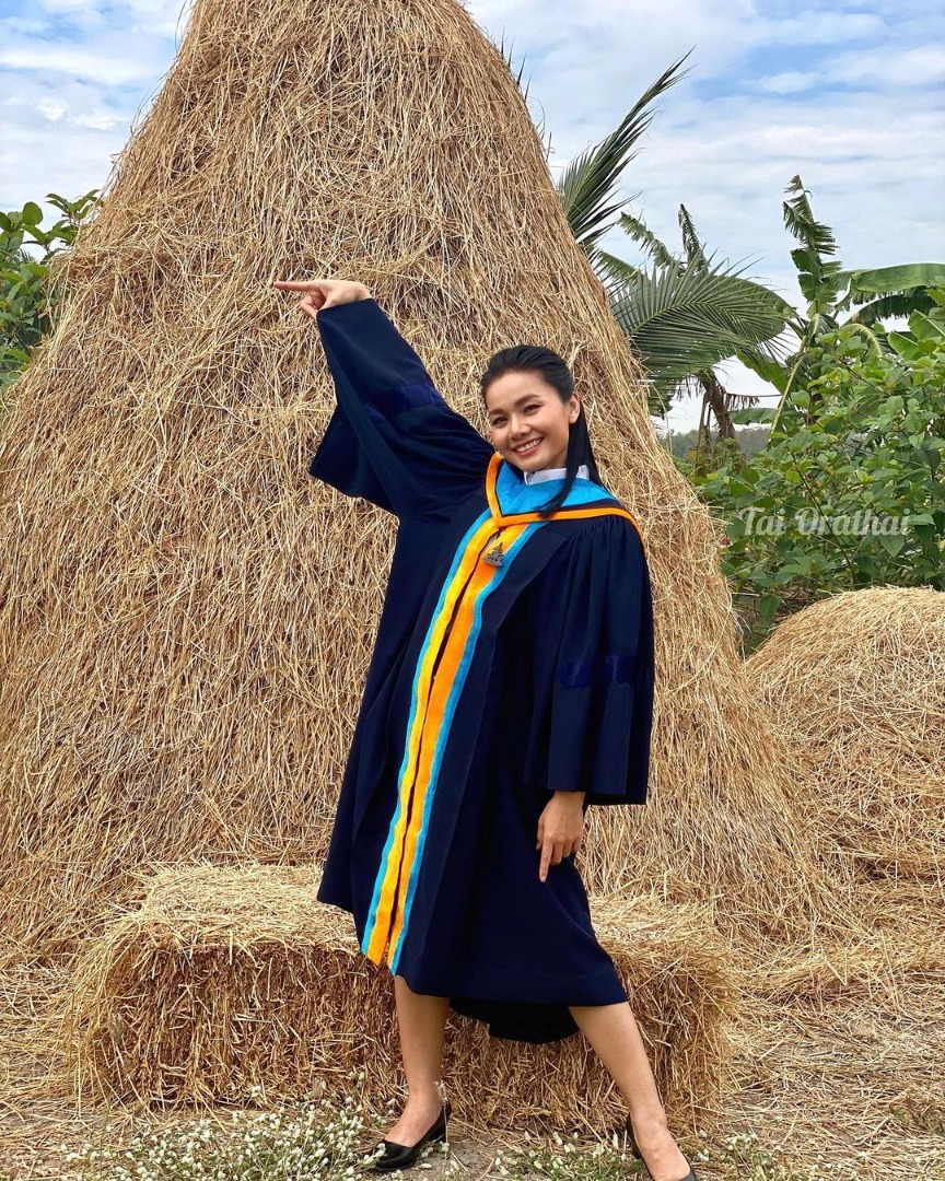 ต่าย อรทัย 