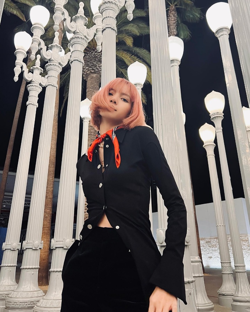 LISA ลิซ่า BLACKPINK