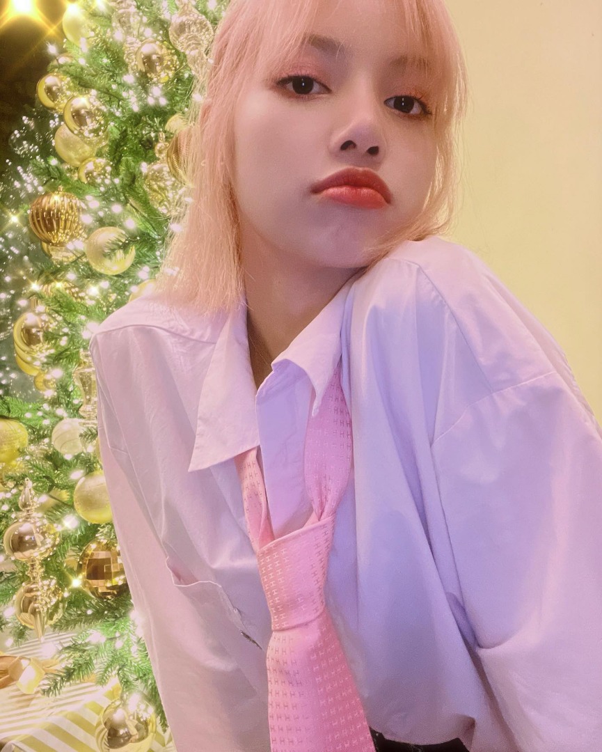 LISA ลิซ่า BLACKPINK