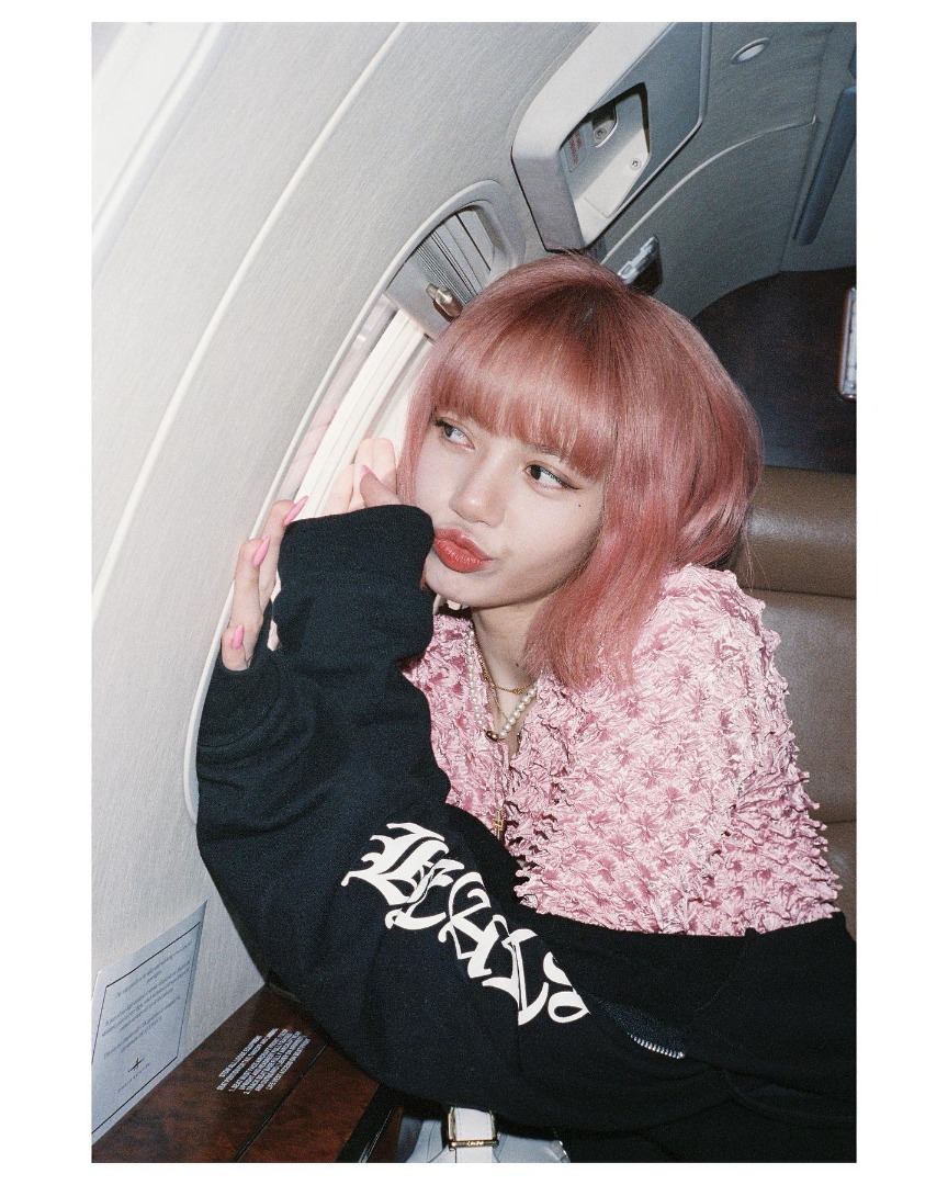 LISA ลิซ่า BLACKPINK