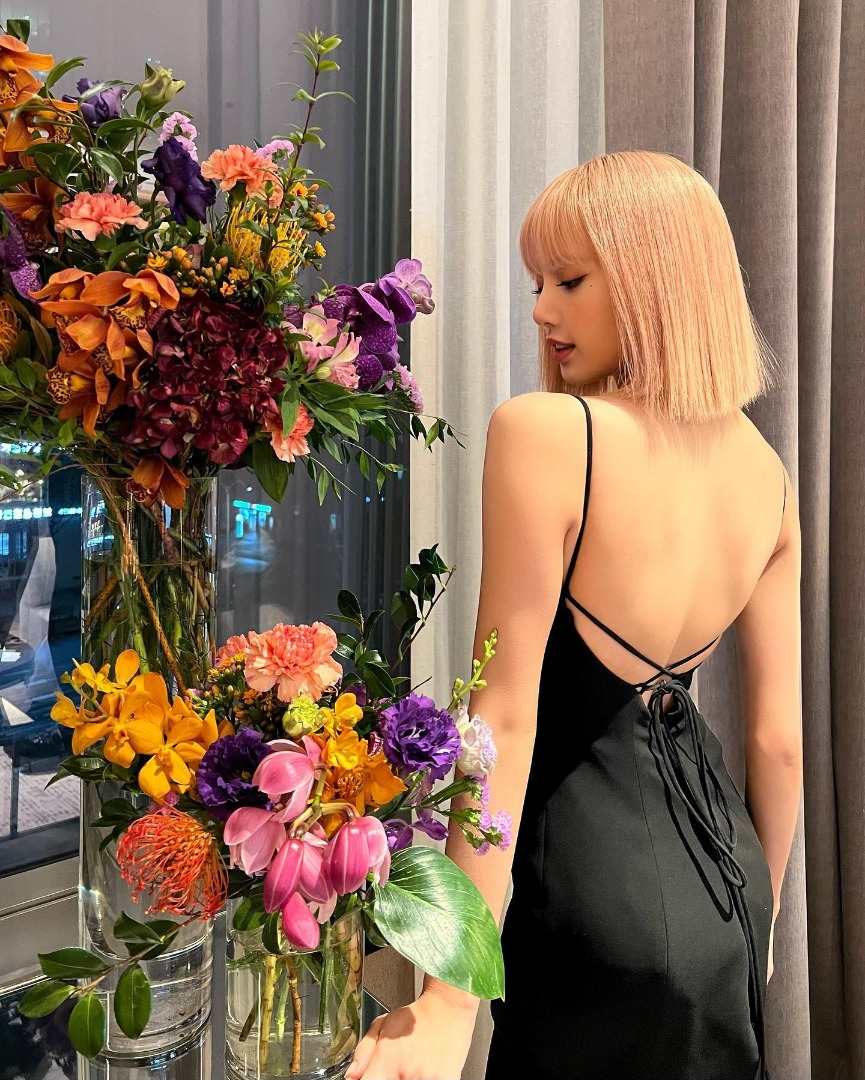 LISA ลิซ่า BLACKPINK