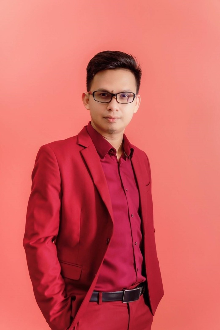 คุณ ณภัทร์ วิศิษธิกุล กรรมการ บริษัท ข้าวสารมัก จำกัด