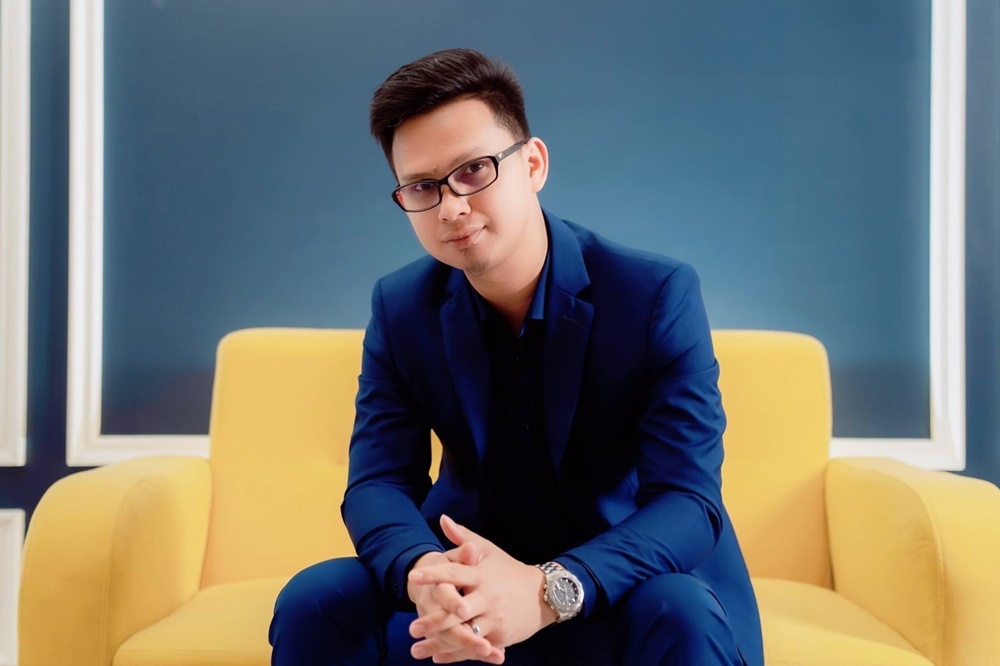 คุณ ณภัทร์ วิศิษธิกุล กรรมการ บริษัท ข้าวสารมัก จำกัด