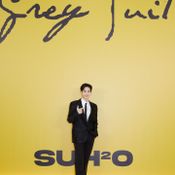 SUHO "Grey Suit" Online Global Press Conference