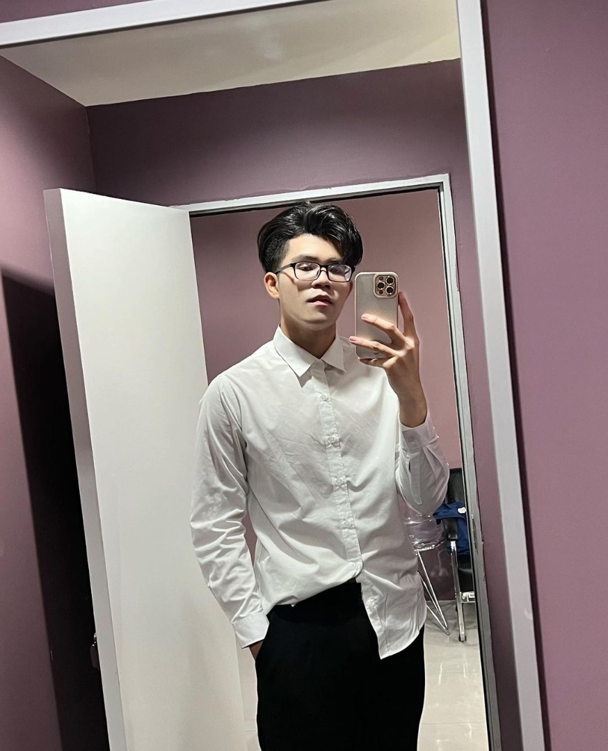 ไรอัล-กาจบัณฑิต จำปาศิลป์