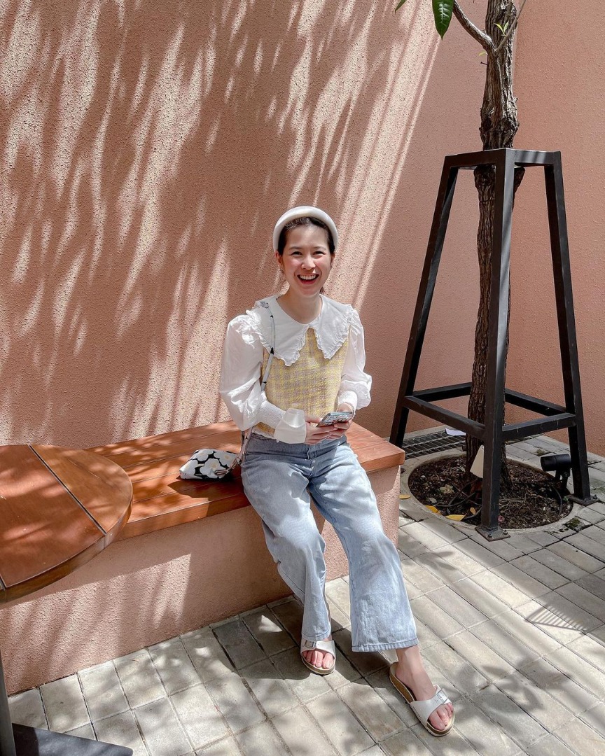 ตุ๊กตา จมาพร 