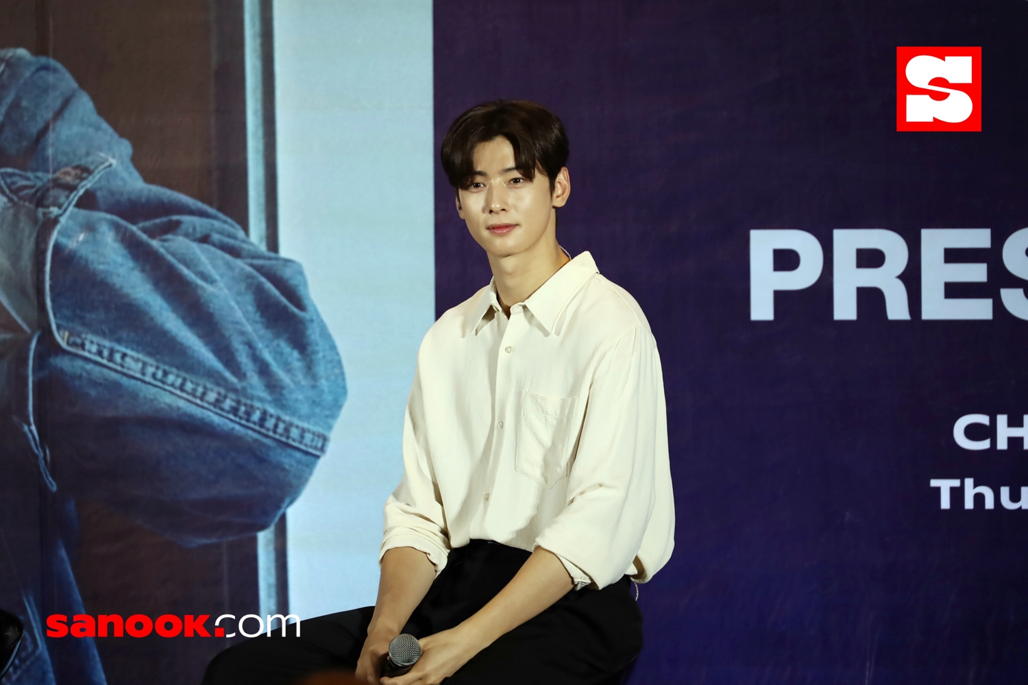 CHA EUN-WOO “JUST ONE 10 MINUTE” <STARRY CARAVAN>” in Bangkok Press Conference