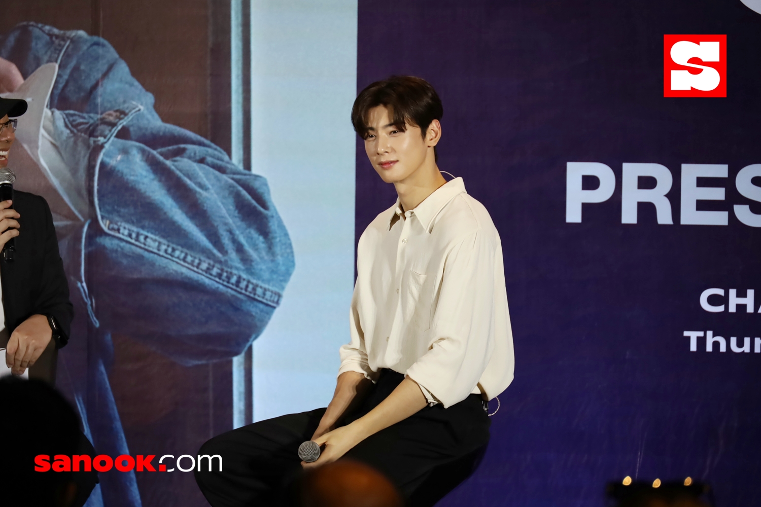 CHA EUN-WOO “JUST ONE 10 MINUTE” <STARRY CARAVAN>” in Bangkok Press Conference