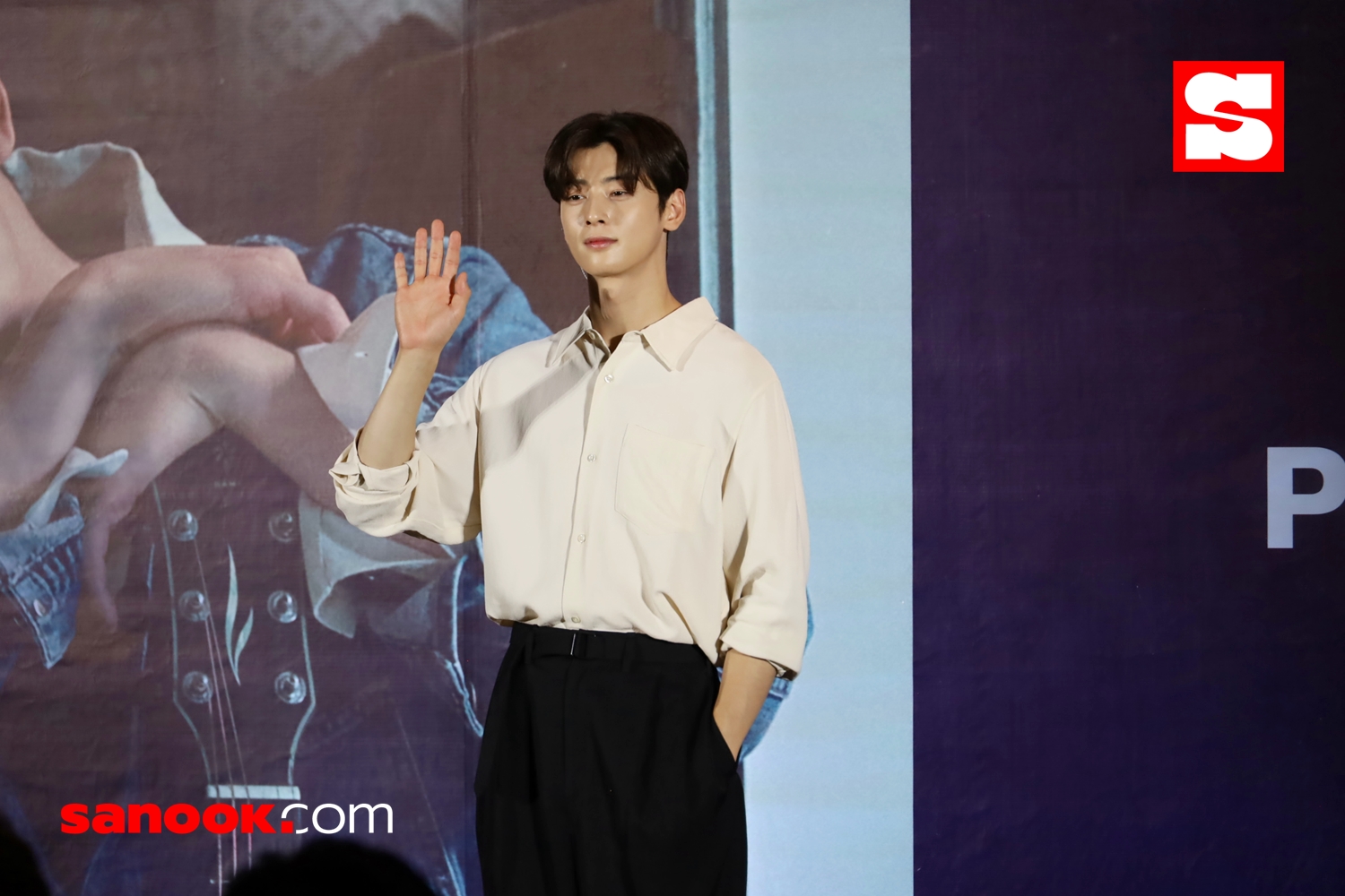 CHA EUN-WOO “JUST ONE 10 MINUTE” <STARRY CARAVAN>” in Bangkok Press Conference