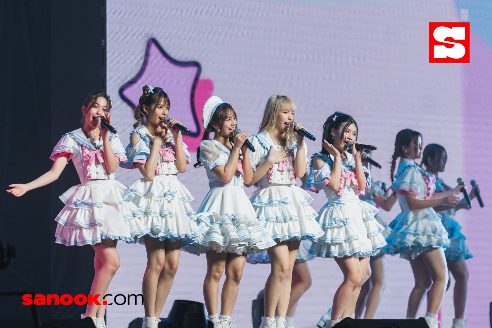 BNK48