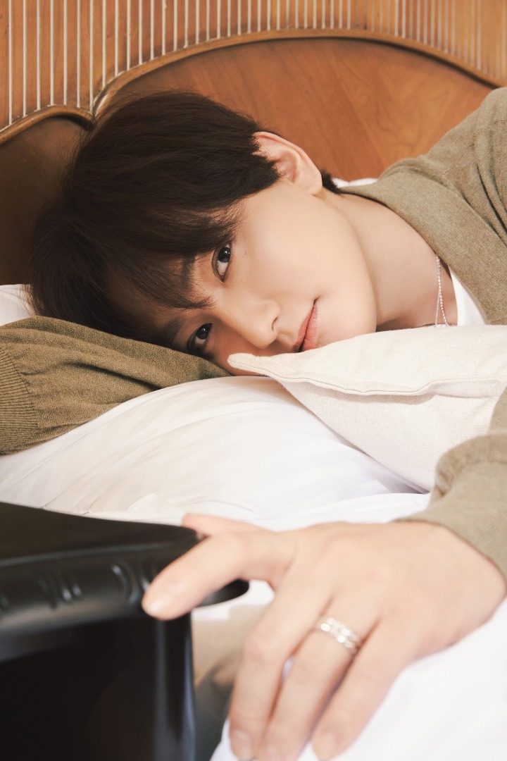 KANGTA Eyes On You