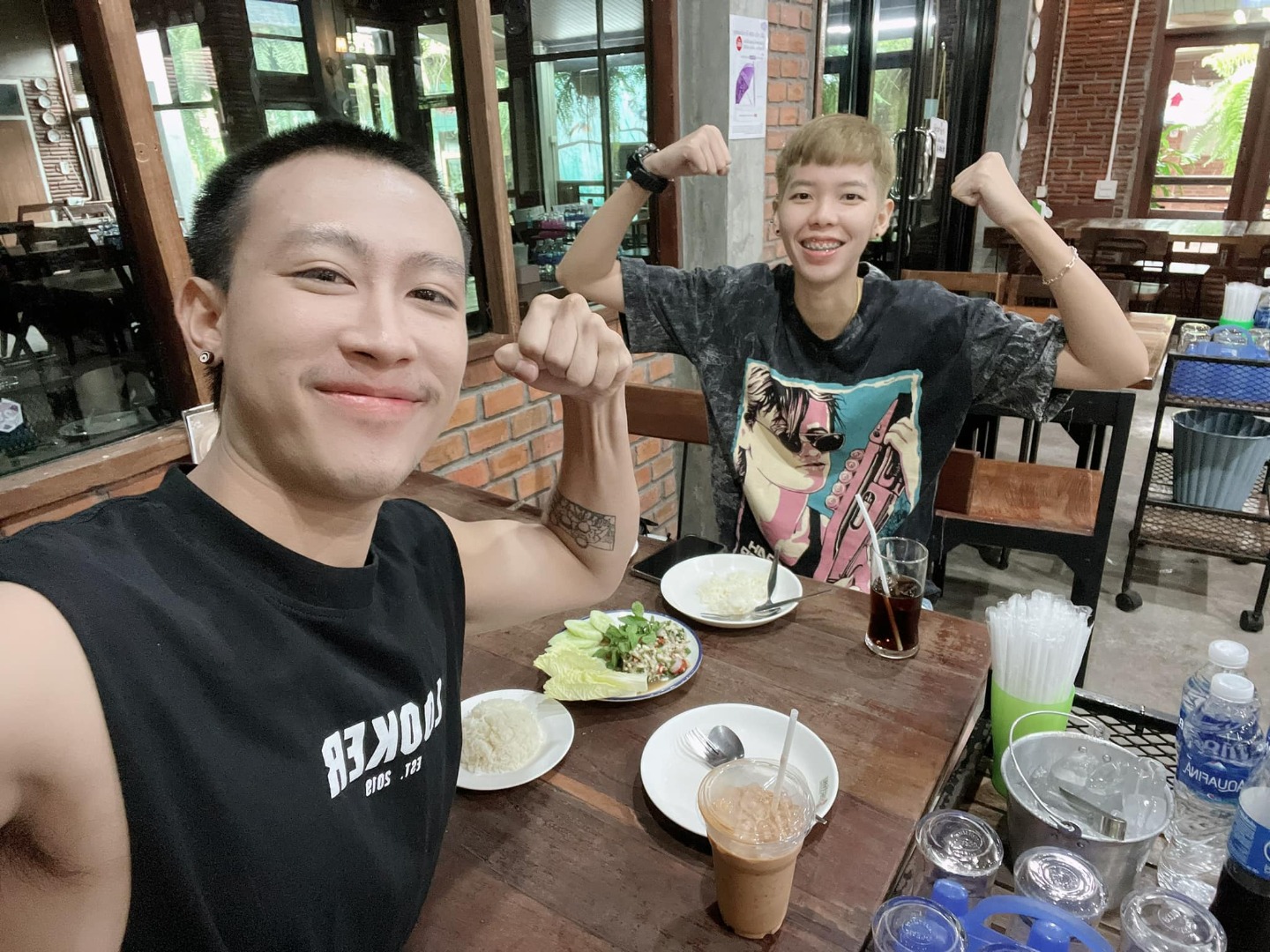 นุ๊ก ธนดล 