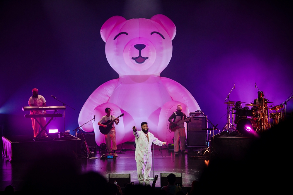 PINK SWEAT$ PRESENTS PINK MOON TOUR in Bangkok 2022