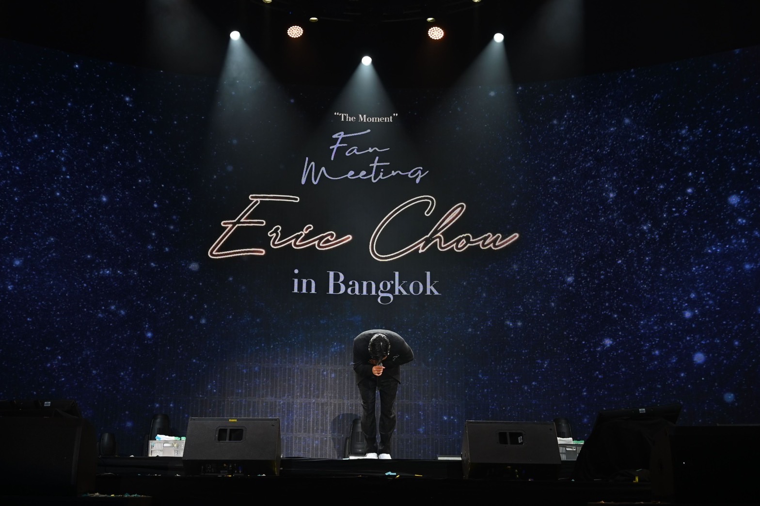 ERIC CHOU “THE MOMENT” FAN MEETING IN BANGKOK