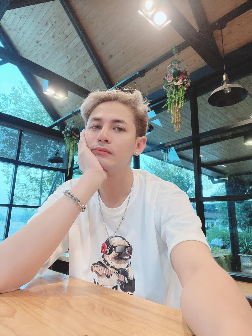 นิว มุกดา