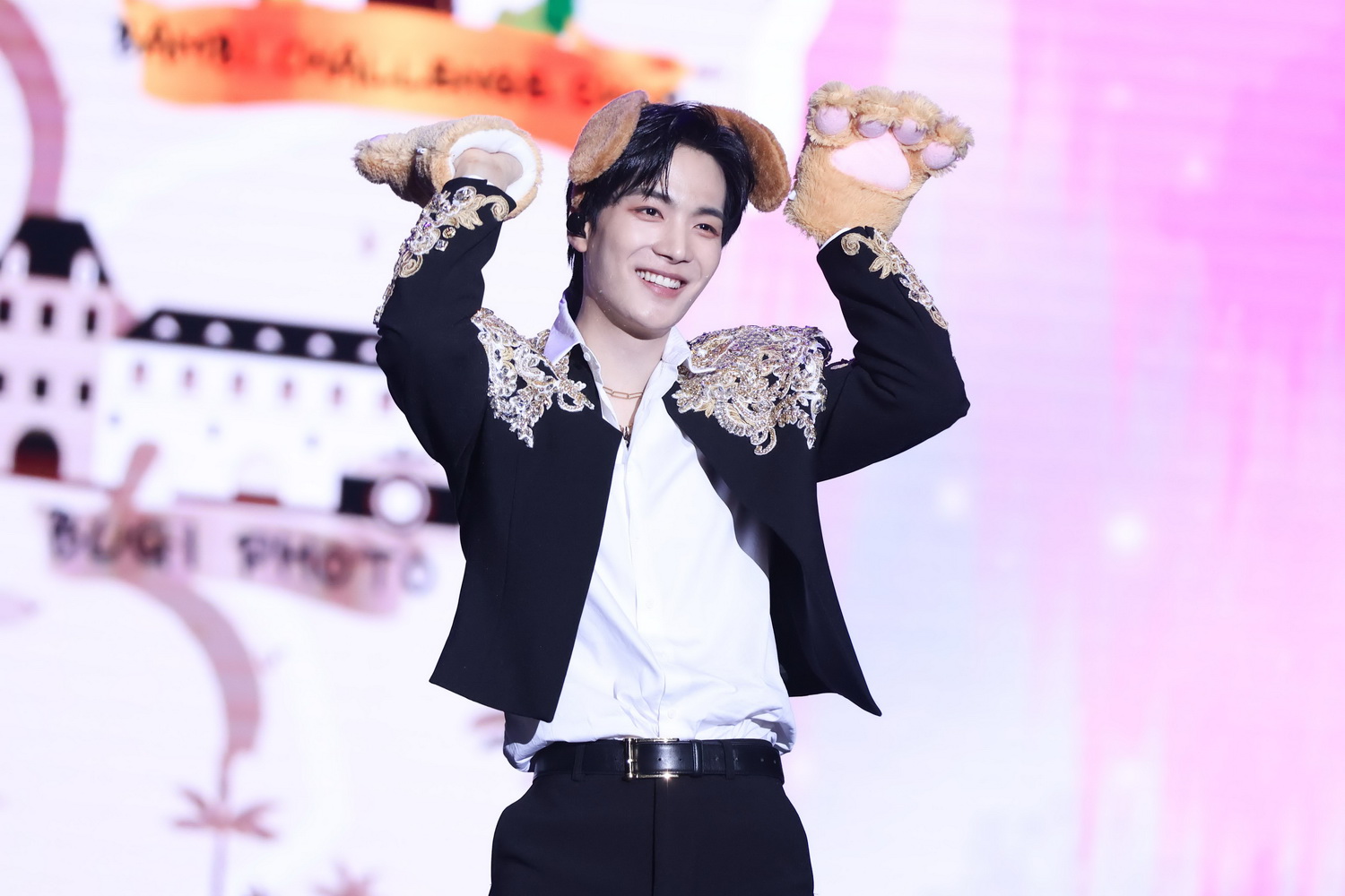 KIM JONGHYEON ‘Fantasia : Bangkok Village’ Fan Meeting in Bangkok