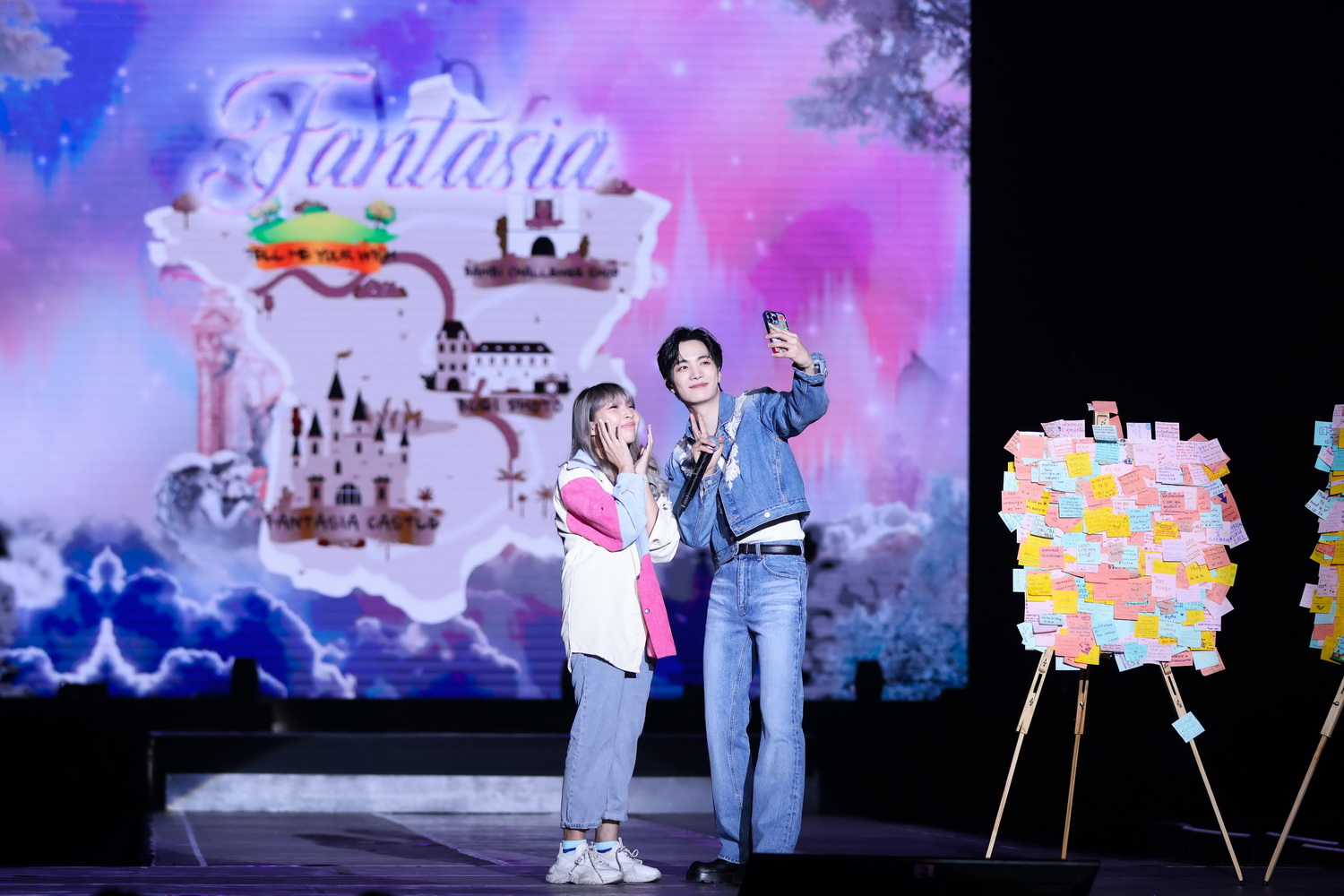 KIM JONGHYEON ‘Fantasia : Bangkok Village’ Fan Meeting in Bangkok