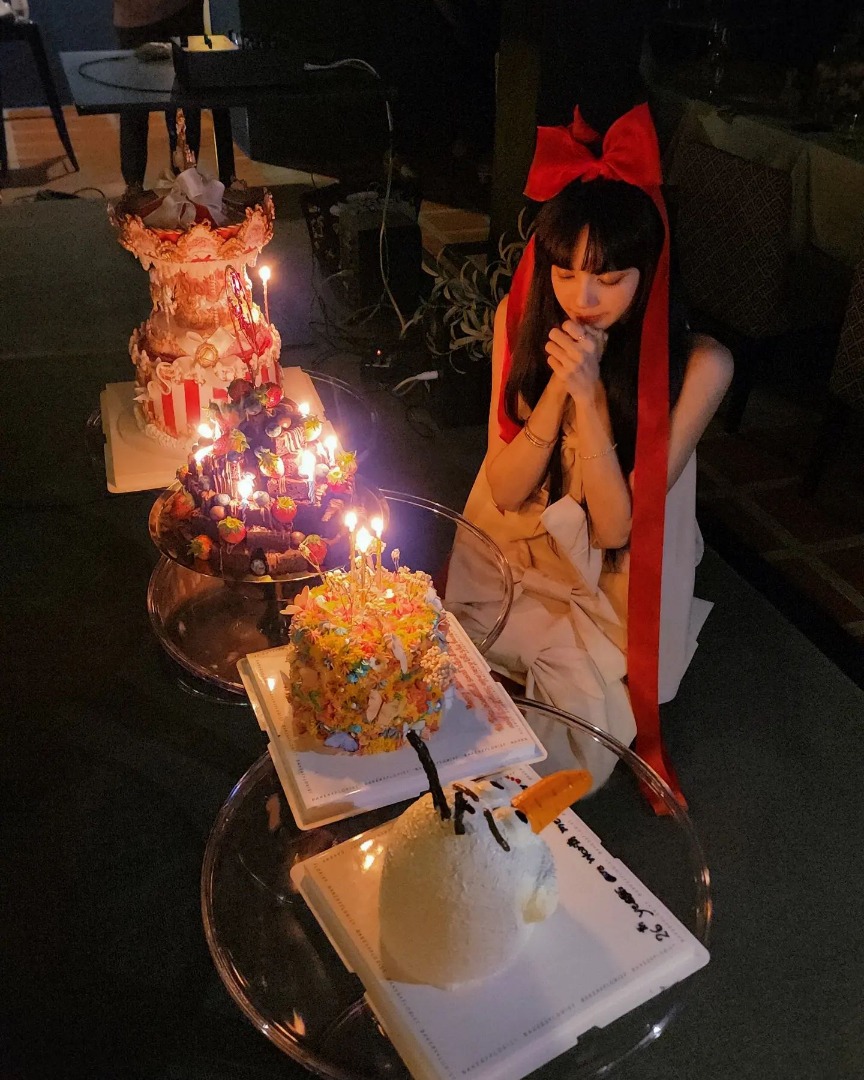 ลิซ่า LISA BLACKPINK Birthday Party 2023