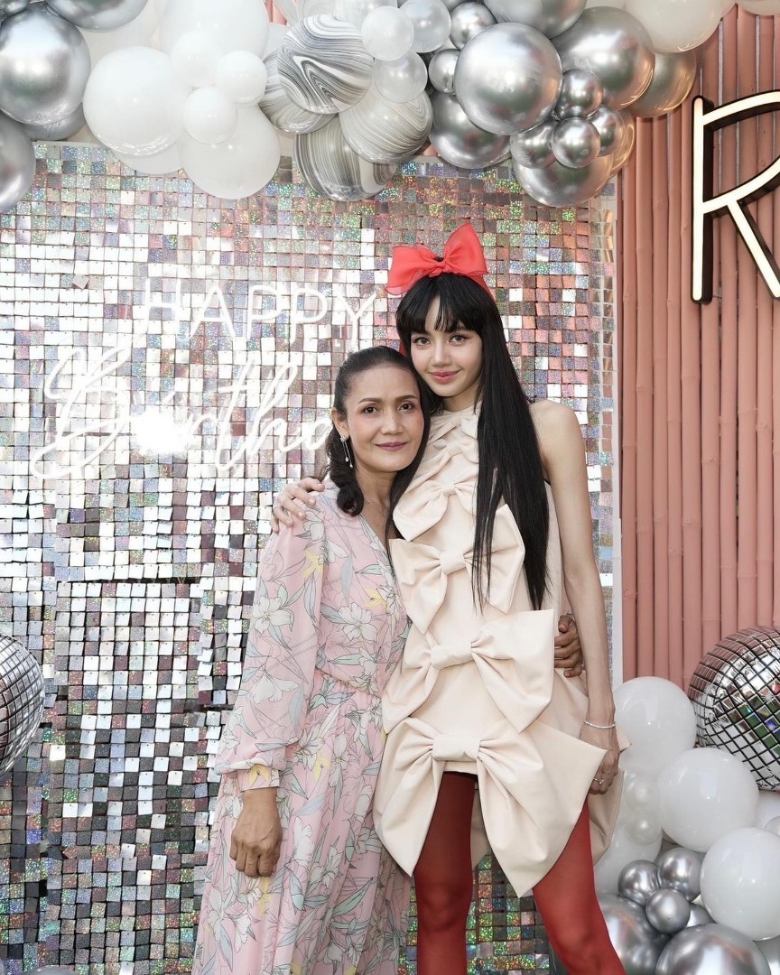 ลิซ่า LISA BLACKPINK Birthday Party 2023