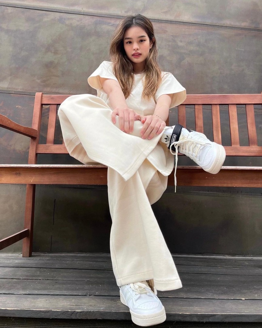 แอลลี่ 