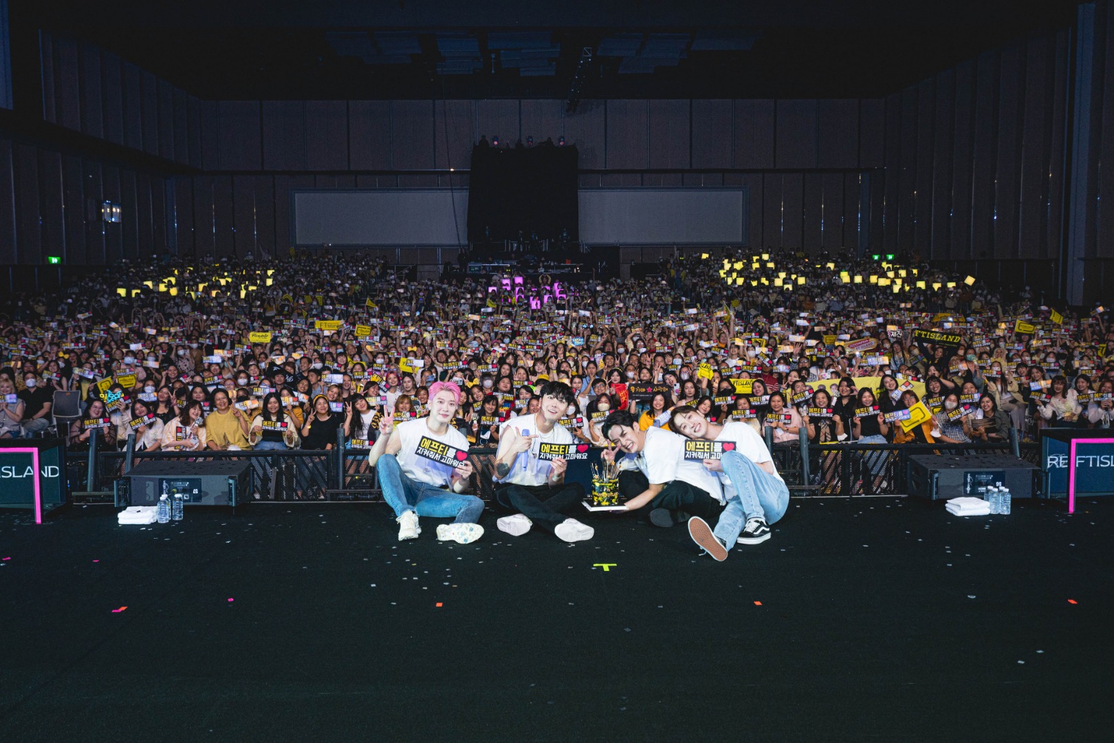 2023 FTISLAND LIVE 'RE : FTISLAND' IN BANGKOK