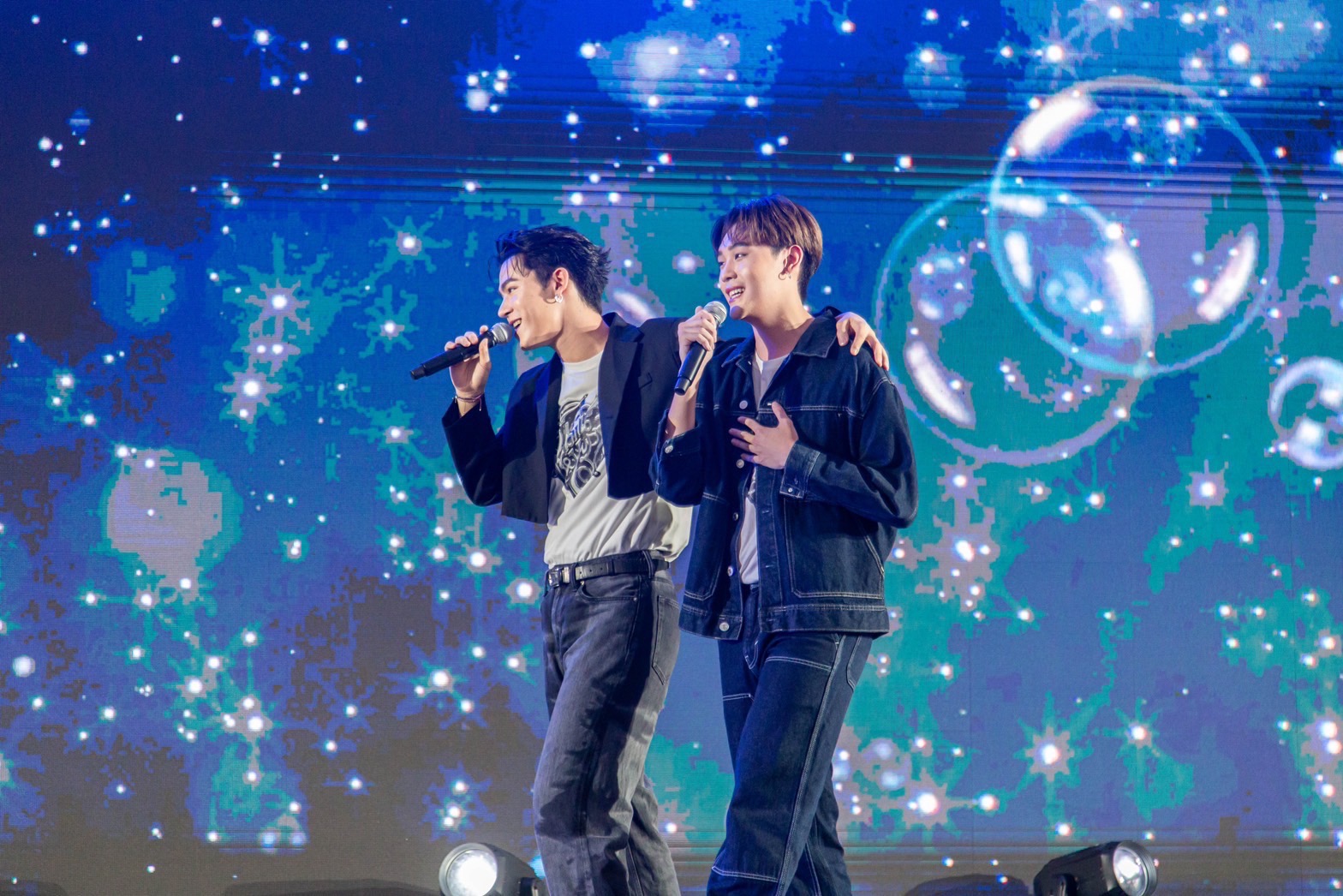 จิ้นกันให้ YUPP!