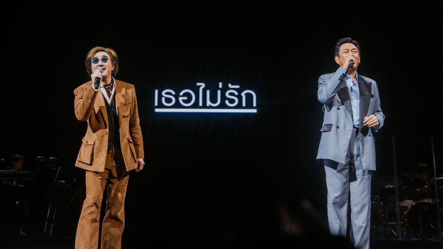 THE TIME MACHINE โตมากับทุกค่ายเพลง