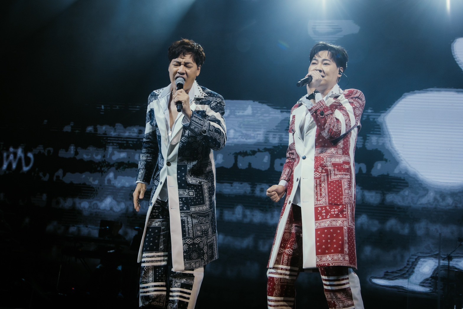 THE TIME MACHINE โตมากับทุกค่ายเพลง