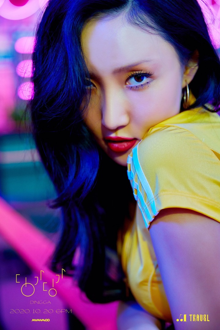 ฮวาซา HWASA MAMAMOO