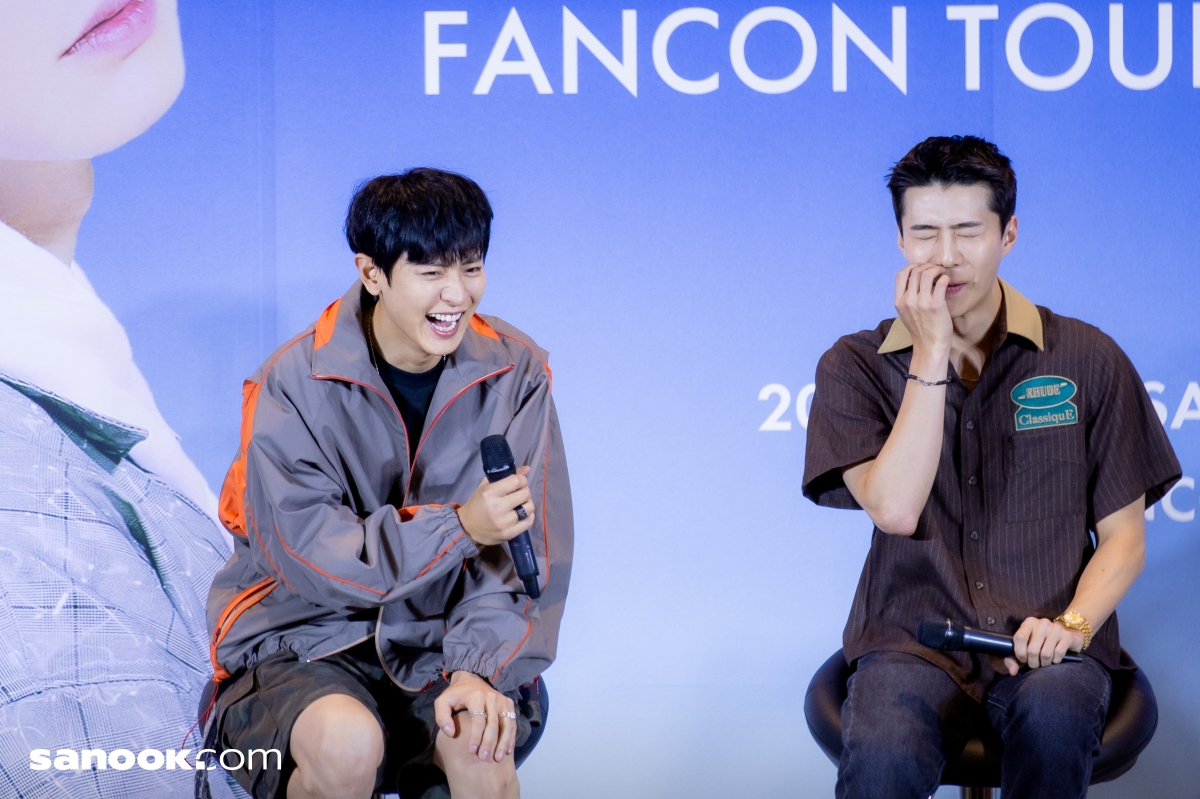 EXO-SC BACK TO BACK FANCON IN BANGKOK Press Conference