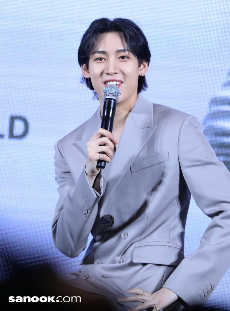 2023-2024 BamBam THE 1ST WORLD TOUR [AREA 52] in BANGKOK Press Conference