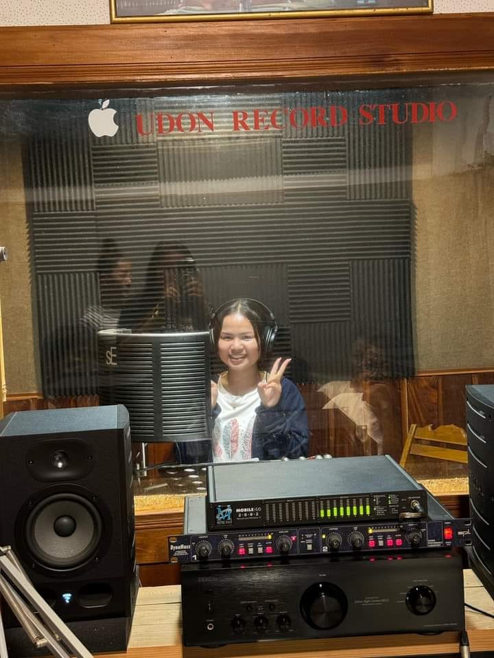 เพลง พิมพ์ลดา แสงทองฟินแลนด์ 