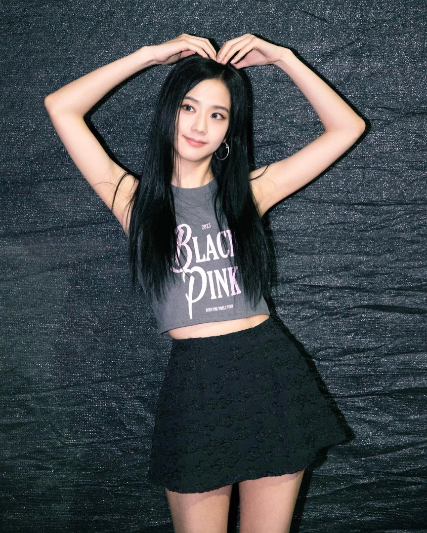 จีซู JISOO BLACKPINK