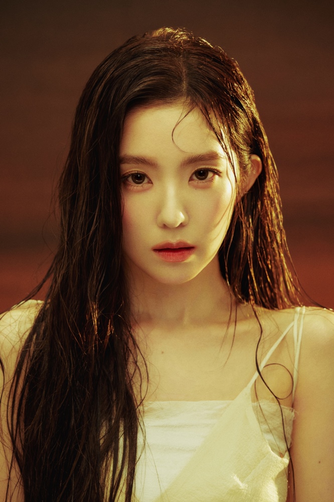 IRENE ผลิบานในฐานะศิลปินเดี่ยว! มินิอัลบั้มแรก ‘Like A Flower’ ยอดทะลุกว่า 2.5 แสนชุด