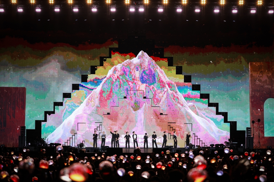 SEVENTEEN [RIGHT HERE] WORLD TOUR IN BANGKOK 