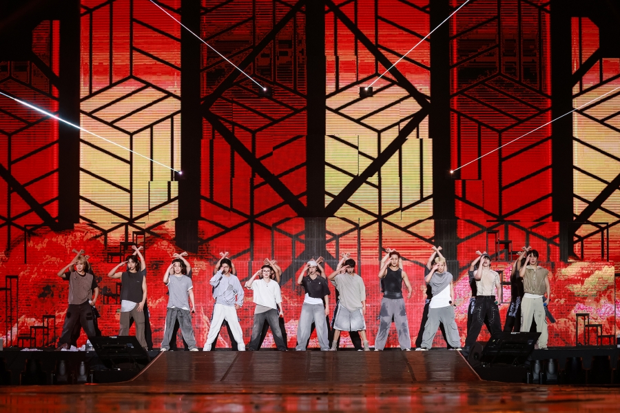 SEVENTEEN [RIGHT HERE] WORLD TOUR IN BANGKOK 