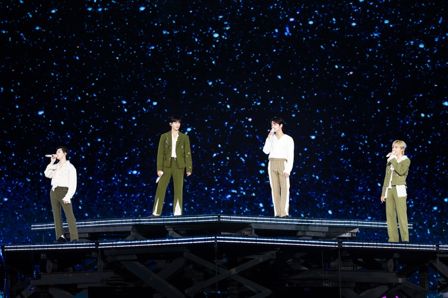 SEVENTEEN [RIGHT HERE] WORLD TOUR IN BANGKOK 