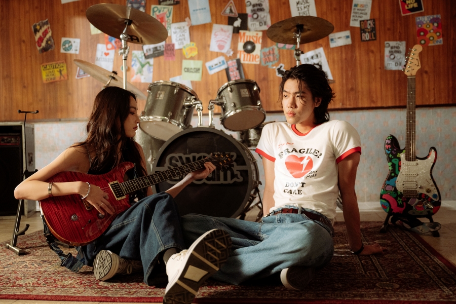 ความรักอย่าเพิ่งไป - sweezdream 