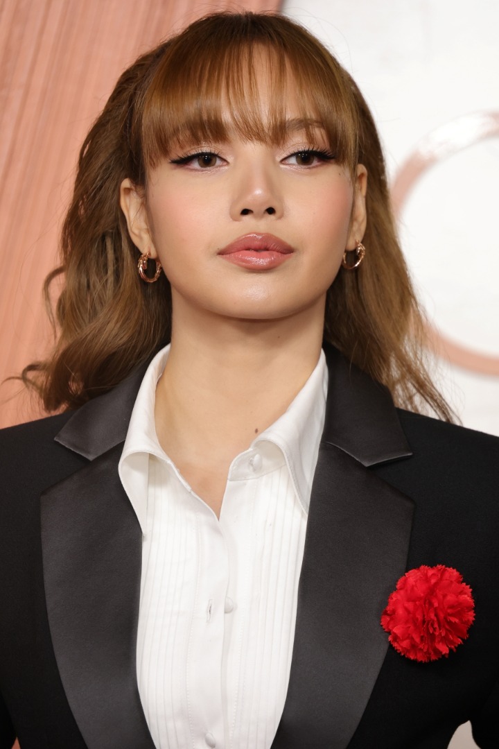 ลิซ่า เดินพรมแดง ออสการ์ 2025 