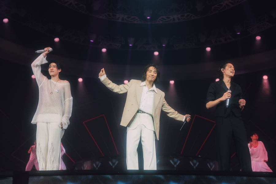 Billkin & PP Krit - The Red Envelope Wedding Concert