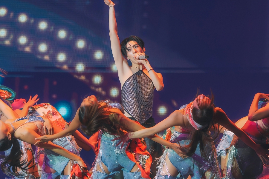 Billkin & PP Krit - The Red Envelope Wedding Concert