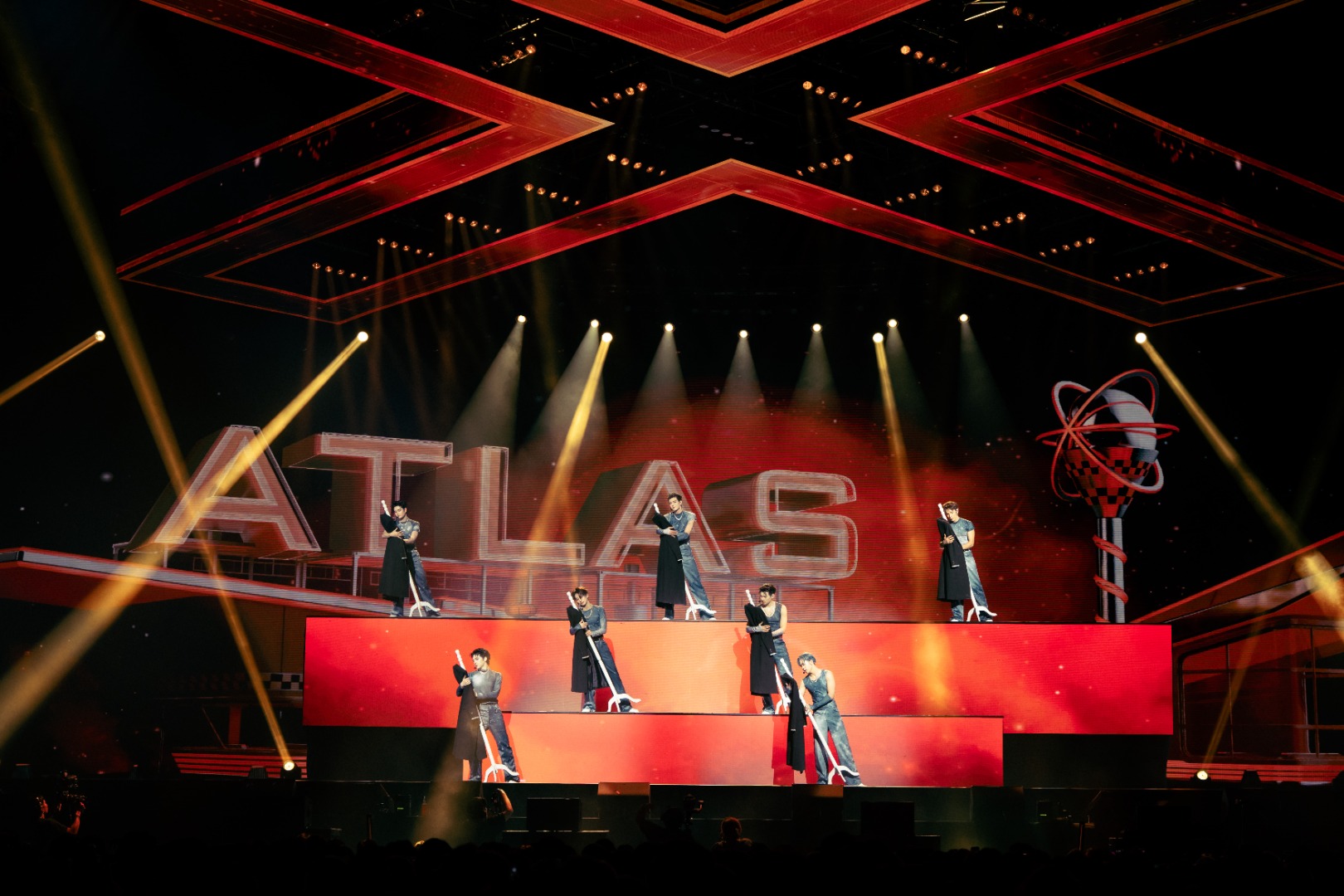 XOXO MULTIVERSE CONCERT