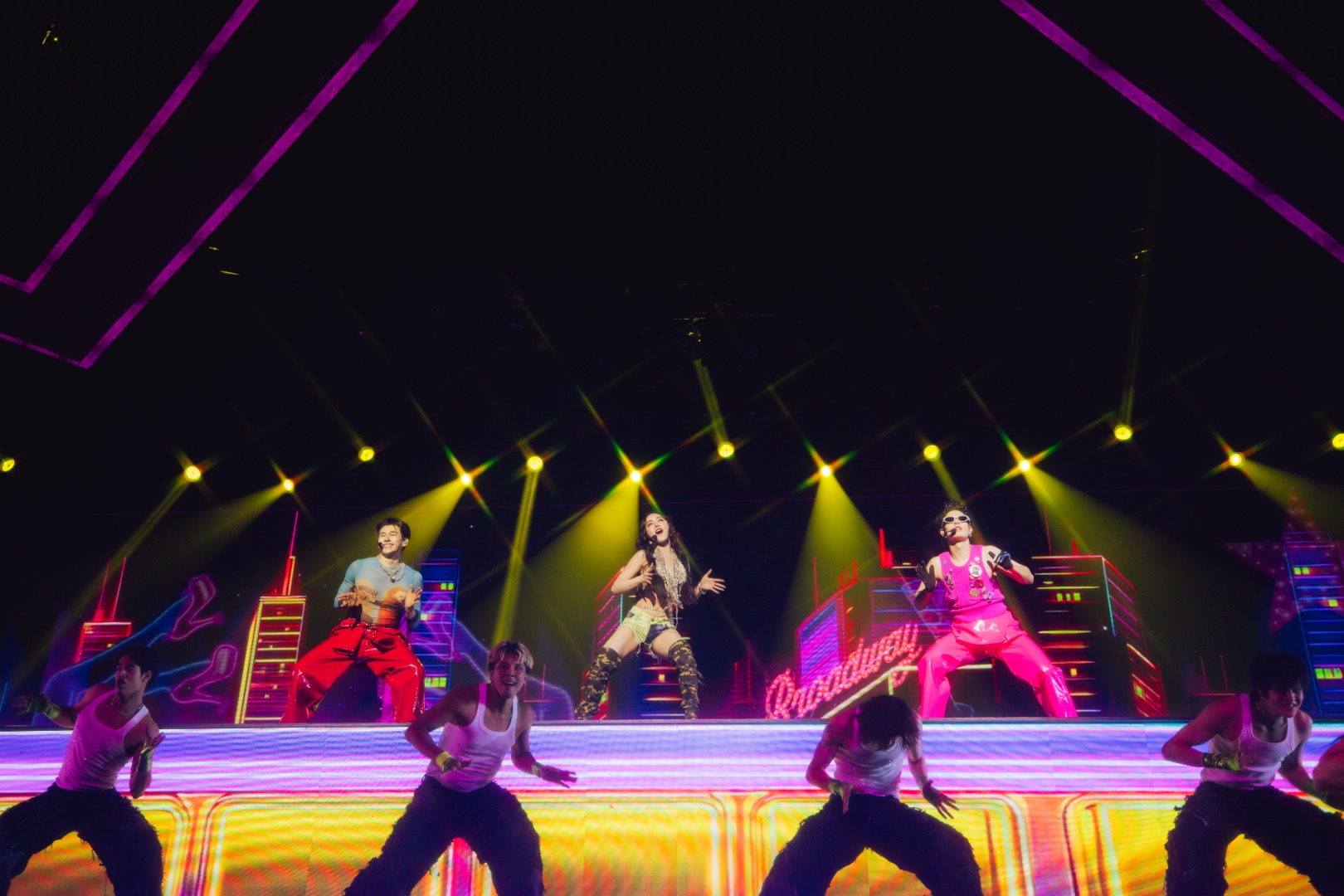 XOXO MULTIVERSE CONCERT