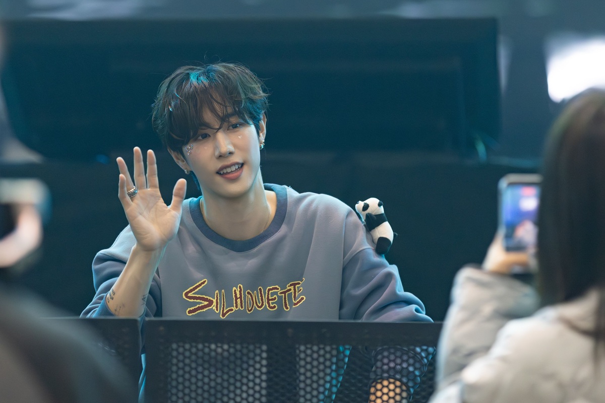 MARK TUAN (มาร์ค ต้วน) 