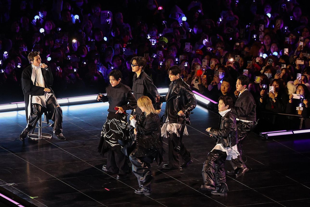 คอนเสิร์ต “BTS ARIRANG” ที่กวางฮวามุน 